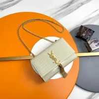 $158.00 USD Yves Saint Laurent YSL AAA Quality Messenger Bags For Women #1398597