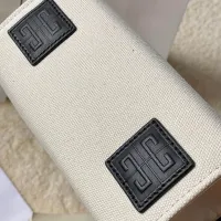 $172.00 USD Givenchy AAA Quality Handbags For Women #1399000