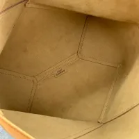 $158.00 USD LOEWE AAA Quality Shoulder Bags For Women #1399064