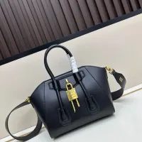 $102.00 USD Givenchy AAA Quality Handbags For Women #1399489