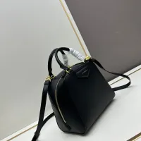 $102.00 USD Givenchy AAA Quality Handbags For Women #1399516