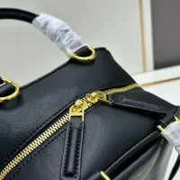 $102.00 USD Givenchy AAA Quality Handbags For Women #1399516