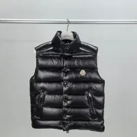 $125.00 USD Moncler Down Feather Coat Sleeveless For Men #1402056