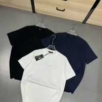 $32.00 USD Versace T-Shirts Short Sleeved For Unisex #1402268