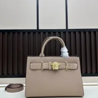 $108.00 USD Versace AAA Quality Handbags For Women #1403416