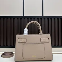 $108.00 USD Versace AAA Quality Handbags For Women #1403416