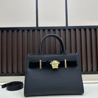 $108.00 USD Versace AAA Quality Handbags For Women #1403417