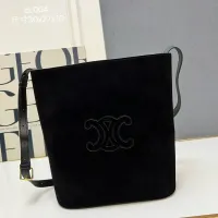 $88.00 USD Celine AAA Quality Shoulder Bags For Women #1404164