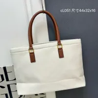 $96.00 USD Celine AAA Quality Handbags For Women #1404197