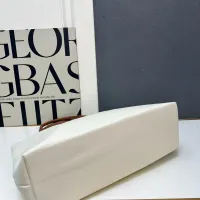 $96.00 USD Celine AAA Quality Handbags For Women #1404198