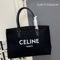 $96.00 USD Celine AAA Quality Handbags For Women #1404200