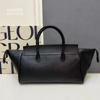 $102.00 USD Celine AAA Quality Handbags For Women #1404690