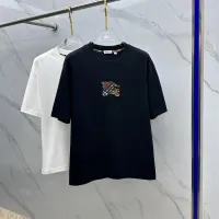 $64.00 USD Burberry T-Shirts Short Sleeved For Unisex #1405126