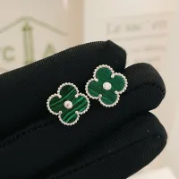 $25.00 USD Van Cleef & Arpels Earrings For Women #1406188