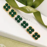 $25.00 USD Van Cleef & Arpels Earrings For Women #1406191