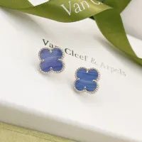 $25.00 USD Van Cleef & Arpels Earrings For Women #1406288