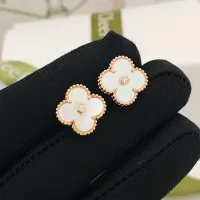 $25.00 USD Van Cleef & Arpels Earrings For Women #1406294