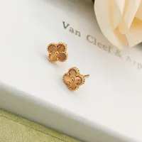 $25.00 USD Van Cleef & Arpels Earrings For Women #1406544