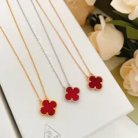 $25.00 USD Van Cleef & Arpels Necklaces For Women #1406551