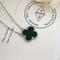 $25.00 USD Van Cleef & Arpels Necklaces For Women #1406552