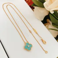$25.00 USD Van Cleef & Arpels Necklaces For Women #1406570