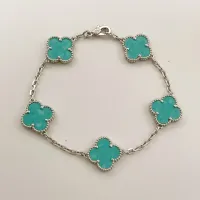 $34.00 USD Van Cleef & Arpels Bracelets For Women #1406582