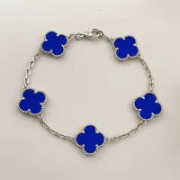 $34.00 USD Van Cleef & Arpels Bracelets For Women #1406584