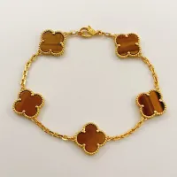 $34.00 USD Van Cleef & Arpels Bracelets For Women #1406592