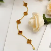 $34.00 USD Van Cleef & Arpels Bracelets For Women #1406592