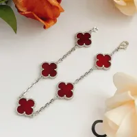 $34.00 USD Van Cleef & Arpels Bracelets For Women #1406593