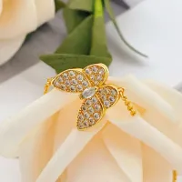 $25.00 USD Van Cleef & Arpels Bracelets For Women #1406610