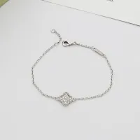 $23.00 USD Van Cleef & Arpels Bracelets For Women #1406612