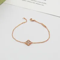 $23.00 USD Van Cleef & Arpels Bracelets For Women #1406613