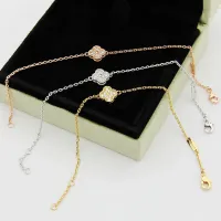 $23.00 USD Van Cleef & Arpels Bracelets For Women #1406614