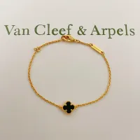 $25.00 USD Van Cleef & Arpels Bracelets For Women #1406623