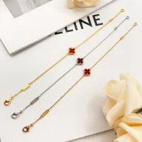 $25.00 USD Van Cleef & Arpels Bracelets For Women #1406627