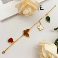 $34.00 USD Van Cleef & Arpels Bracelets For Women #1406634