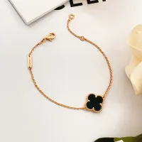 $25.00 USD Van Cleef & Arpels Bracelets For Women #1406642