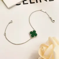 $25.00 USD Van Cleef & Arpels Bracelets For Women #1406647