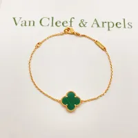 $25.00 USD Van Cleef & Arpels Bracelets For Women #1406648