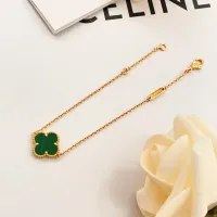 $25.00 USD Van Cleef & Arpels Bracelets For Women #1406648