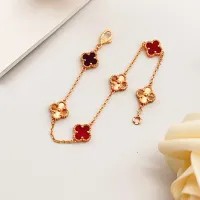 $34.00 USD Van Cleef & Arpels Bracelets For Women #1406656