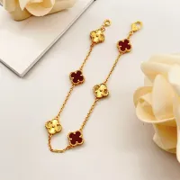 $34.00 USD Van Cleef & Arpels Bracelets For Women #1406657