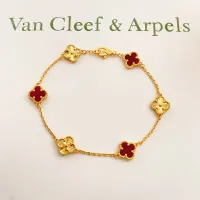 $34.00 USD Van Cleef & Arpels Bracelets For Women #1406657