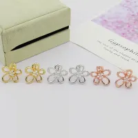 $27.00 USD Van Cleef & Arpels Earrings For Women #1406824