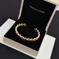 $48.00 USD Van Cleef & Arpels Bracelets For Women #1407100