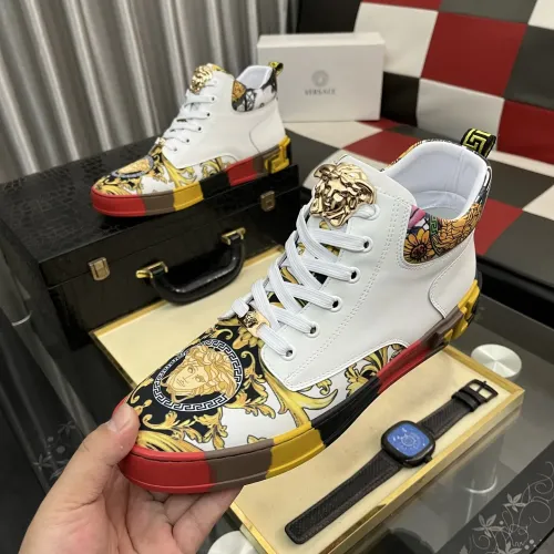 Versace High Tops Shoes For Men #1408407