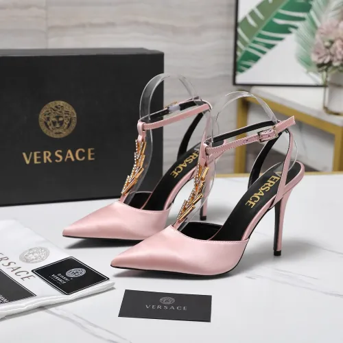 Versace Sandal For Women #1409972