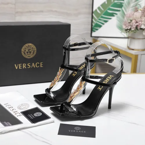 Versace Sandal For Women #1409978