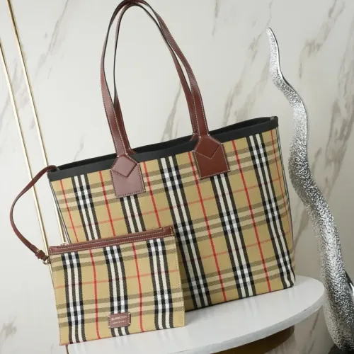 Burberry AAA Quality Shoulder Bags For Women #1410853